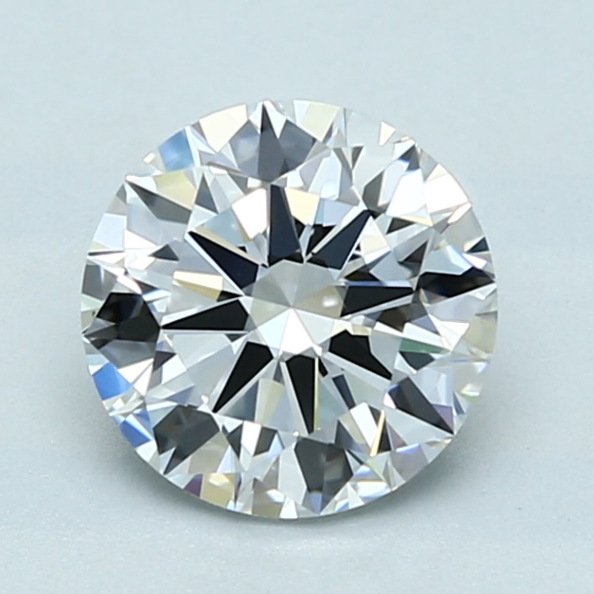 1.5 carat E color diamond